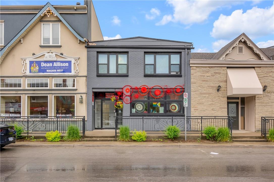 For sale 4996 KING Street, Beamsville, Ontario L0R1B0 H4199653