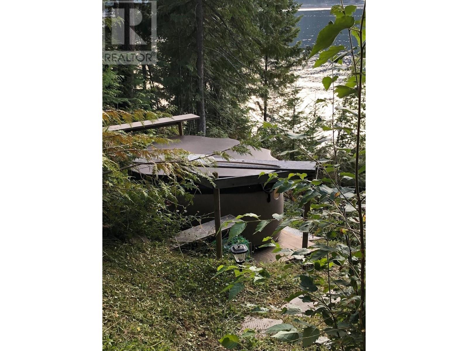 For sale 5241 EAST BARRIERE LAKE FSR, Barriere, British Columbia