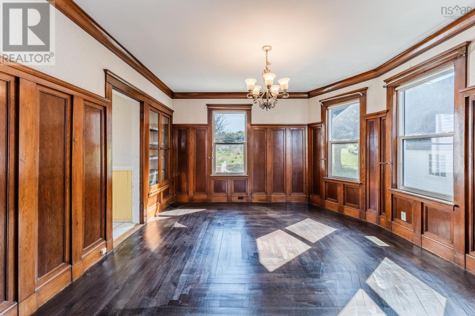 For sale 8838 Highway 1, Meteghan River, Nova Scotia B0W2L0