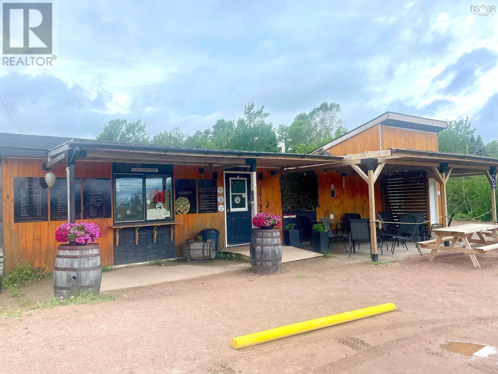 For sale 36188 Cabot Trail, Ingonish, Nova Scotia B0C1L0 202416323 REALTOR.ca