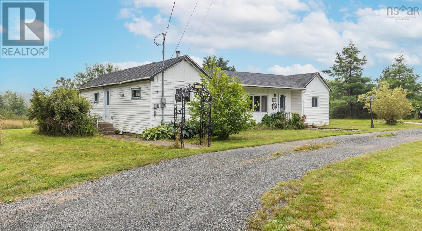 For sale 1078 Main Shore Road, North Chegoggin, Nova Scotia B5A5H2