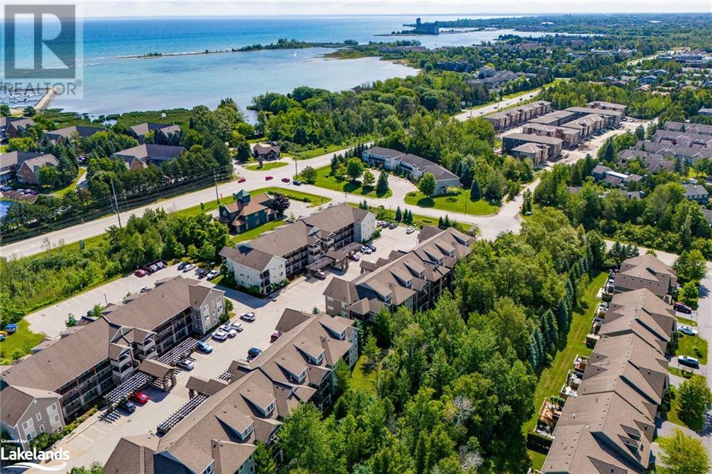 À vendre 4 BRANDY LANE Drive Unit 202, Collingwood, Ontario L9Y0X4 40618890 REALTOR.ca