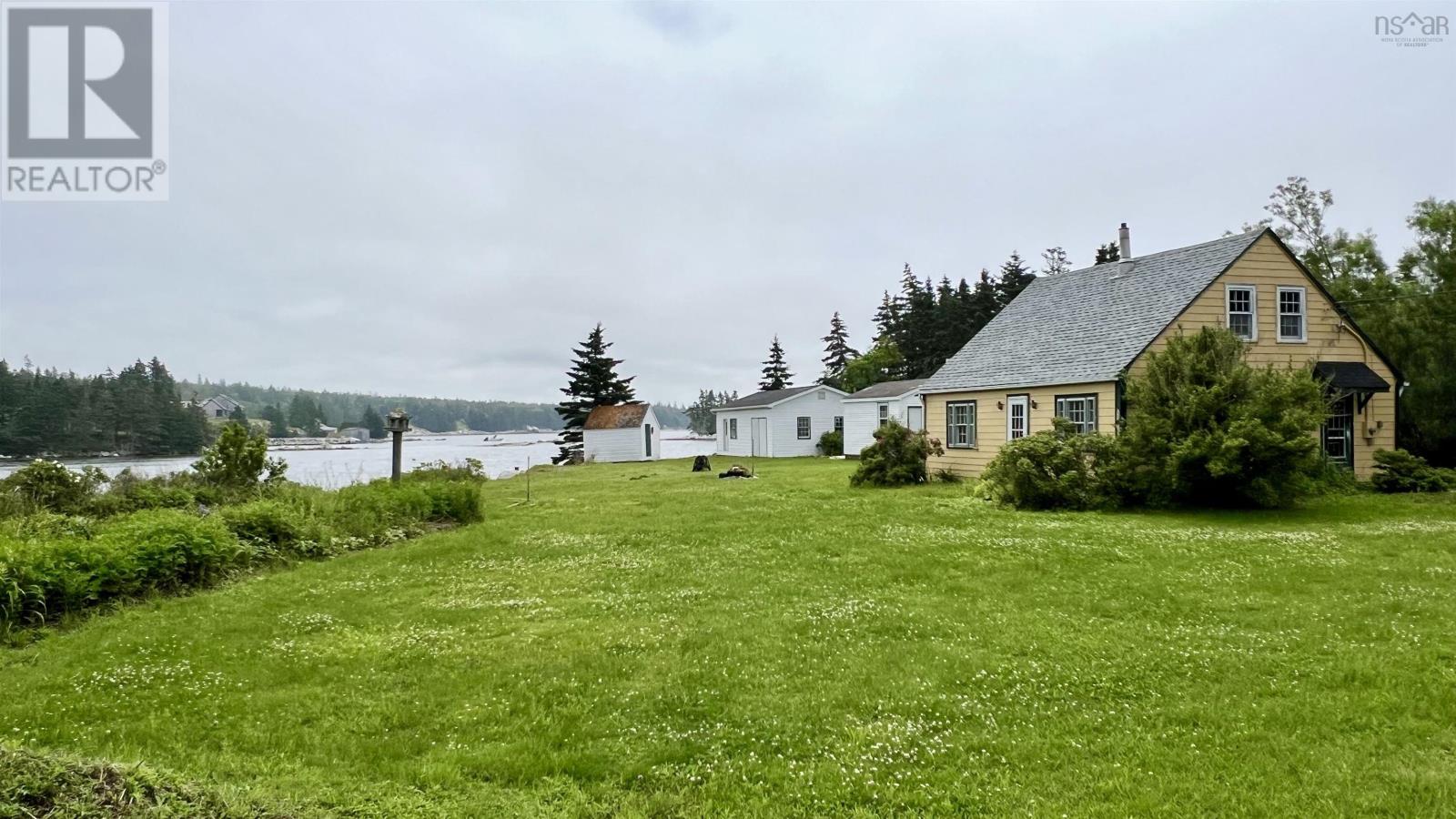 For sale 194 Paddy's Head Road, Indian Harbour, Nova Scotia B3Z3N8