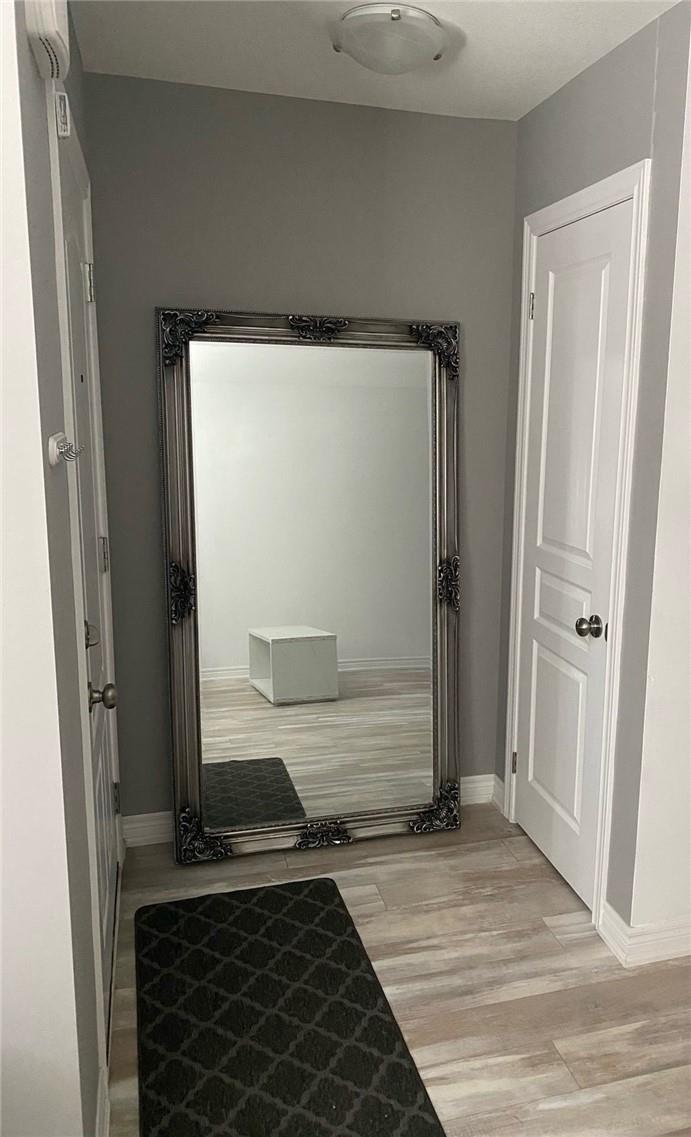 For sale 7768 ASCOT Circle, Unit 7, Niagara Falls, Ontario L2H3P9