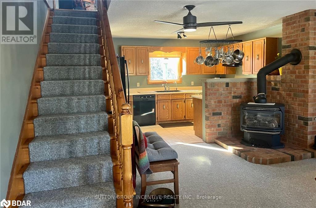 For sale 80 MARY Street, Creemore, Ontario L0M1G0 40548330 REALTOR.ca