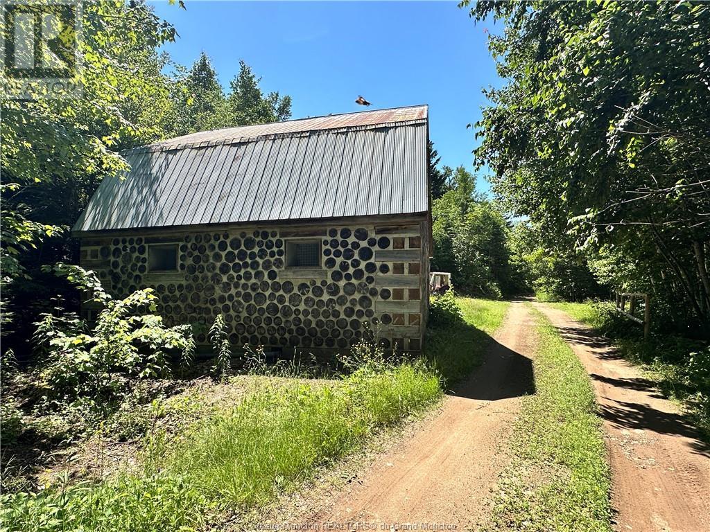 For sale 160 Prosser Brook, Prosser Brook, New Brunswick E1H1C9