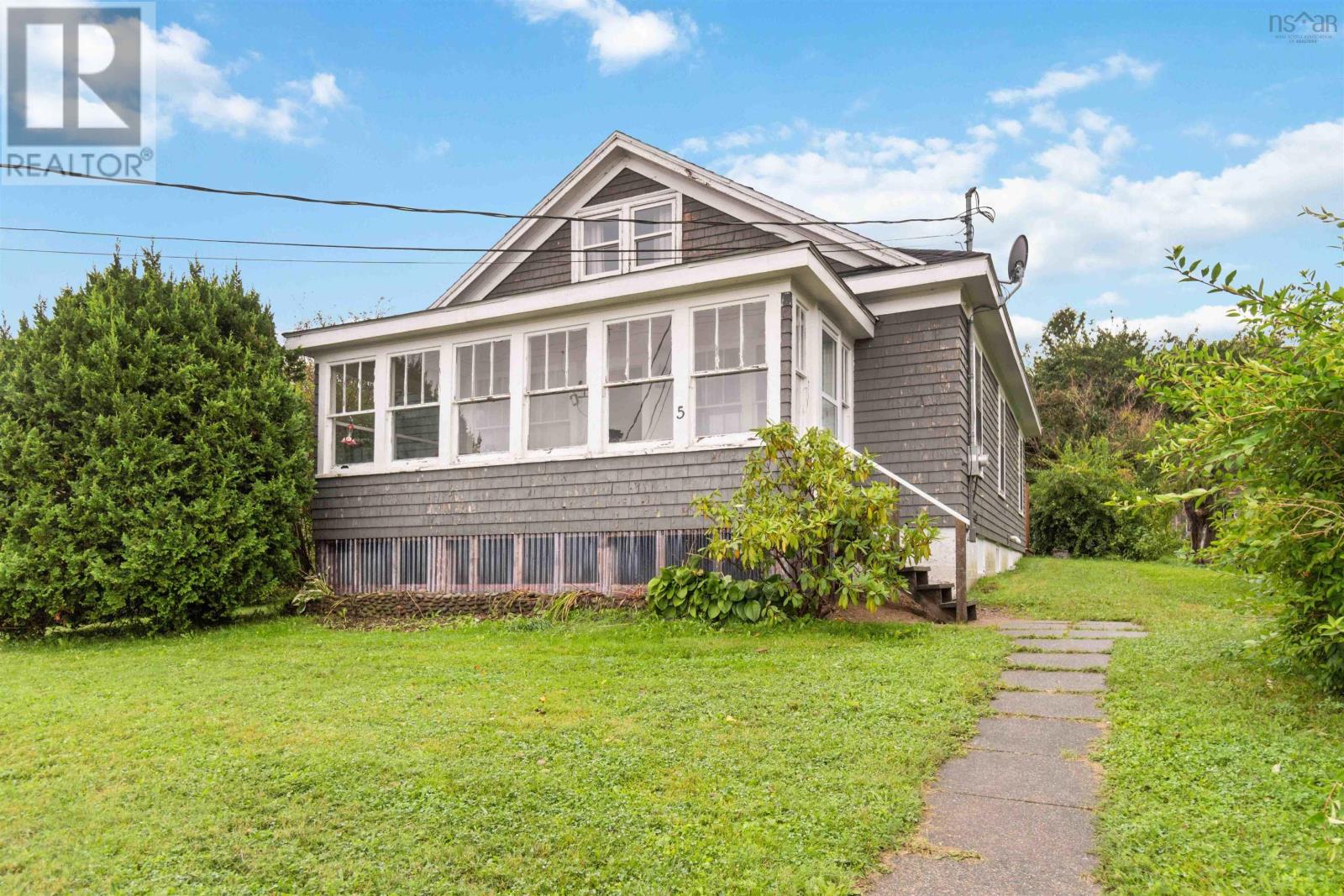 For sale 5 Shore Road, Digby, Nova Scotia B0V1A0 202320008 REALTOR.ca