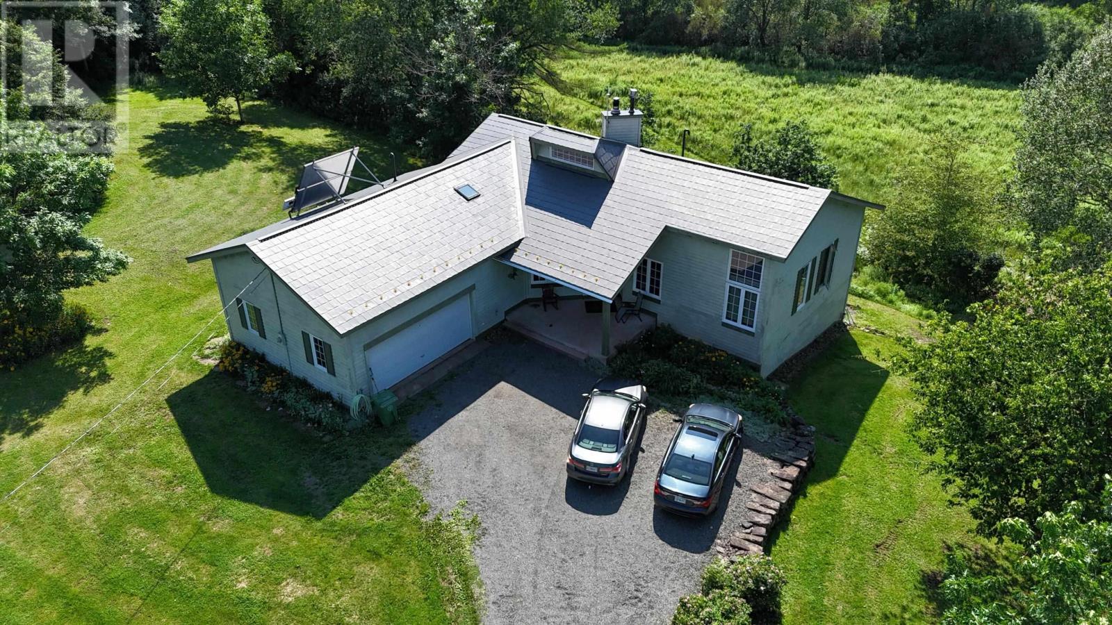 For sale 927 302 Highway, South Athol, Nova Scotia B0M1W0 202416539