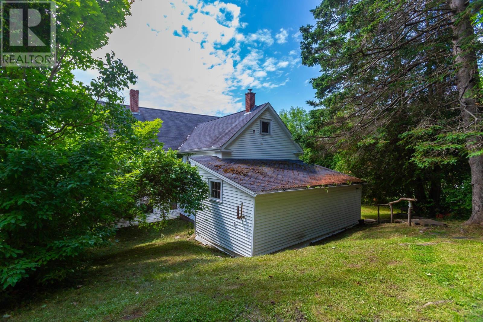For sale 5363 Granville Road, Granville Ferry, Nova Scotia B0S1A0
