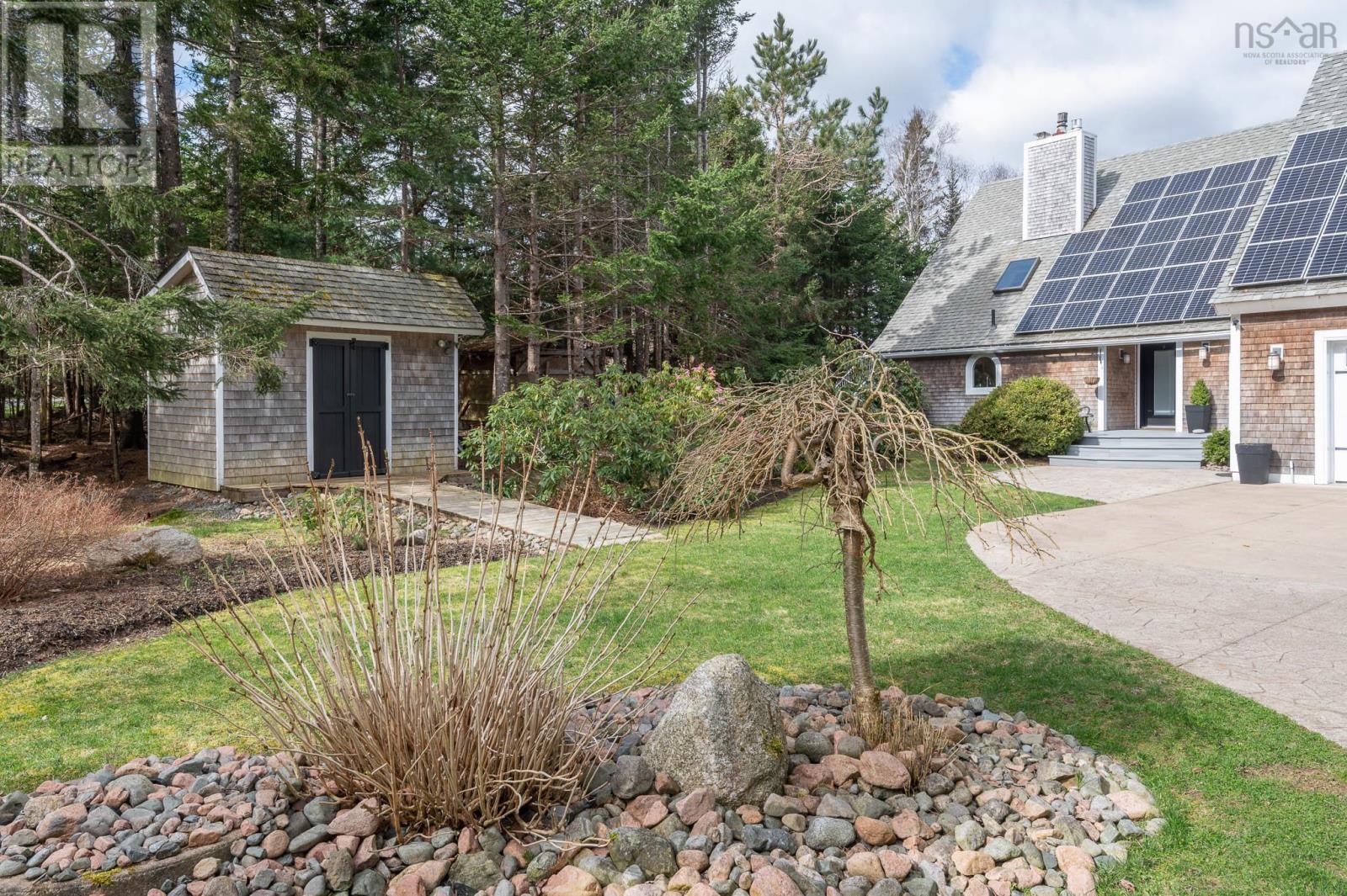 For sale 145 Glenwood Drive, Allen Heights, Nova Scotia B3Z2E7