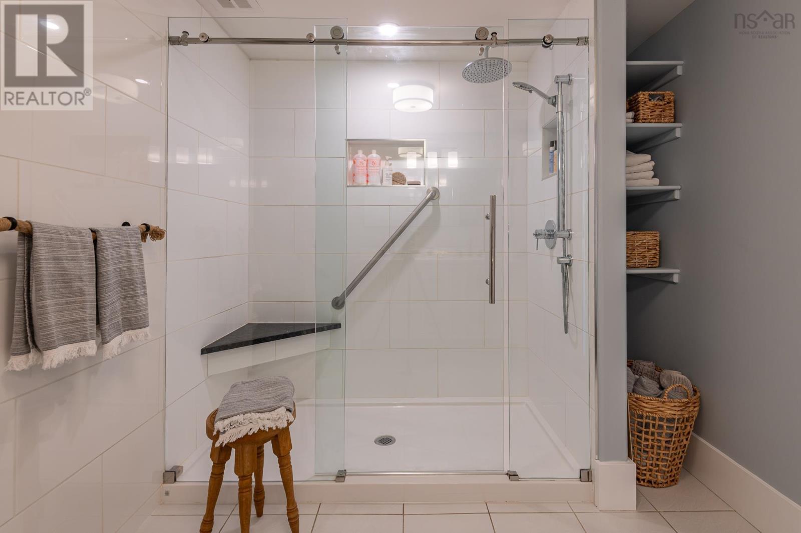 For sale 145 Glenwood Drive, Allen Heights, Nova Scotia B3Z2E7