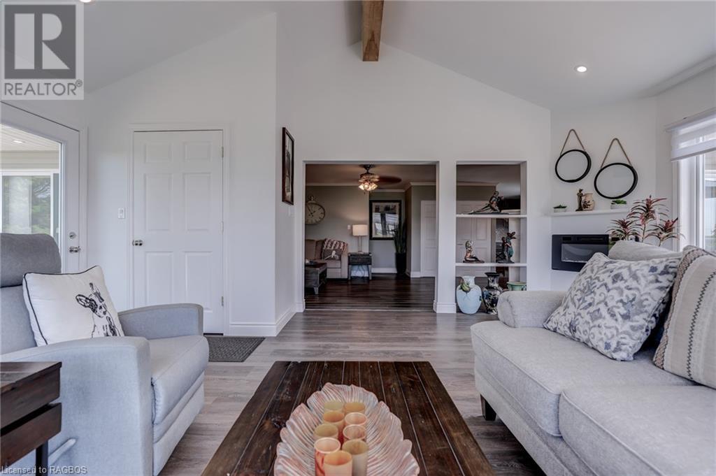 For sale 5 URANICK Lane, ArranElderslie, Ontario N0H2N0 40587713