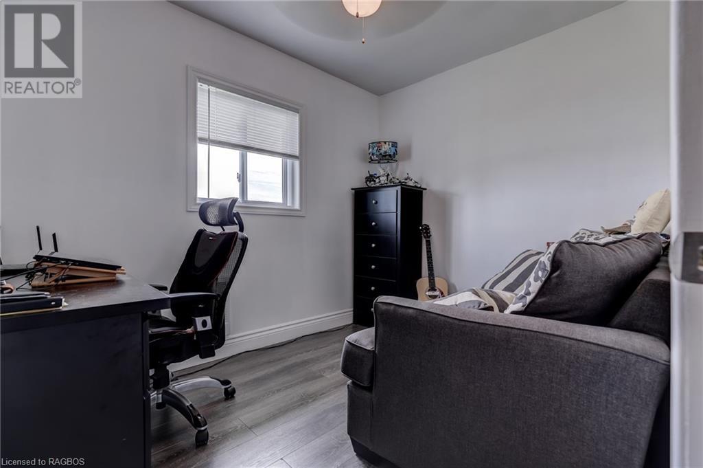 For sale 5 URANICK Lane, ArranElderslie, Ontario N0H2N0 40587713