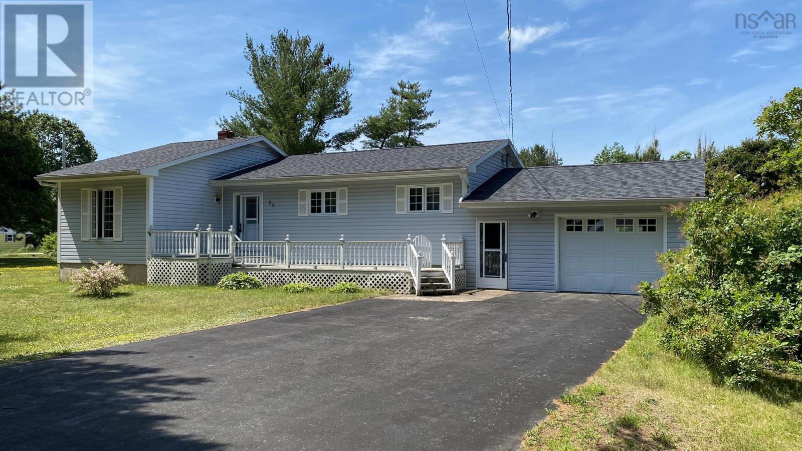 For sale 25 Pine Court, Wilmot, Nova Scotia B0P1R0 202414084