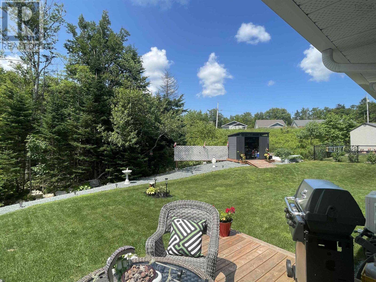 For sale 37 Buttercup Grove, Upper Sackville, Nova Scotia B4E3C6 202406276 REALTOR.ca