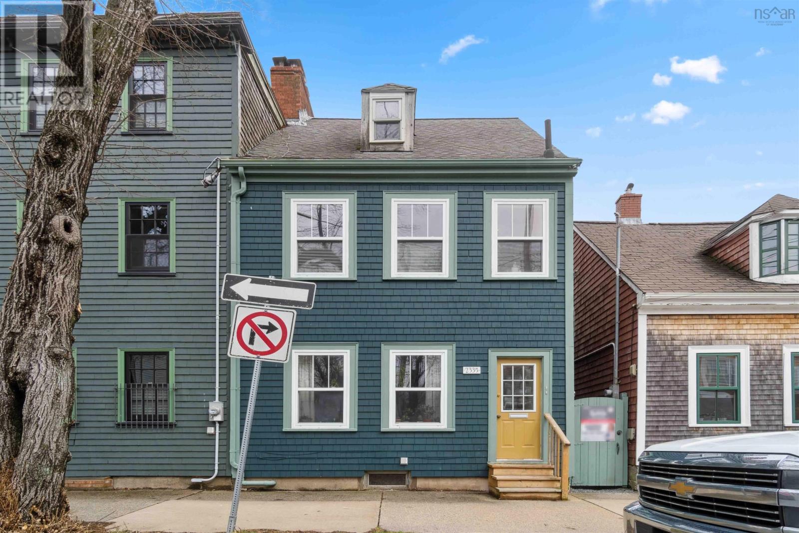 For sale 2335 Maynard Street S, Halifax, Nova Scotia B3K3T8