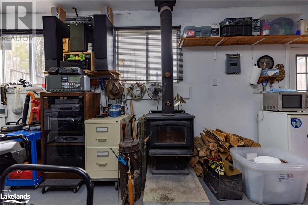 For sale 1751 CEDAR Lane, Bracebridge, Ontario P1L1W9 40563830