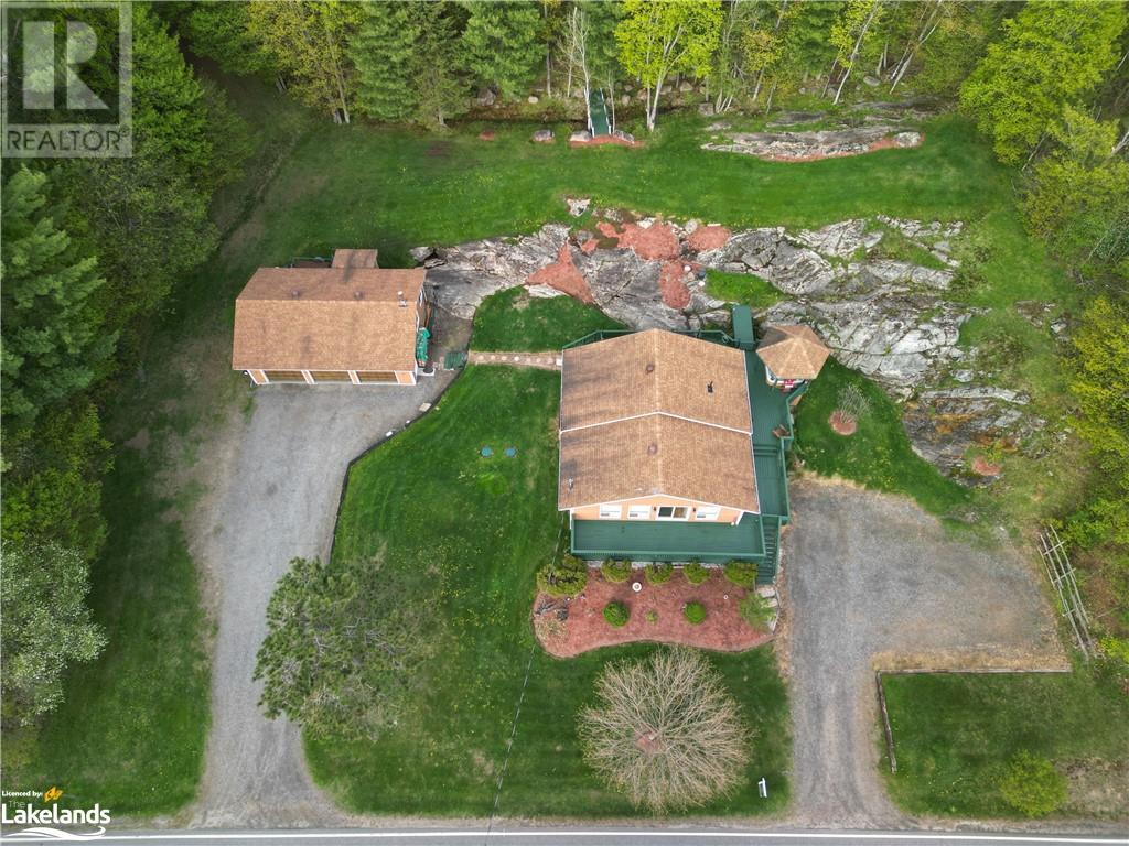 For sale 1751 CEDAR Lane, Bracebridge, Ontario P1L1W9 40563830