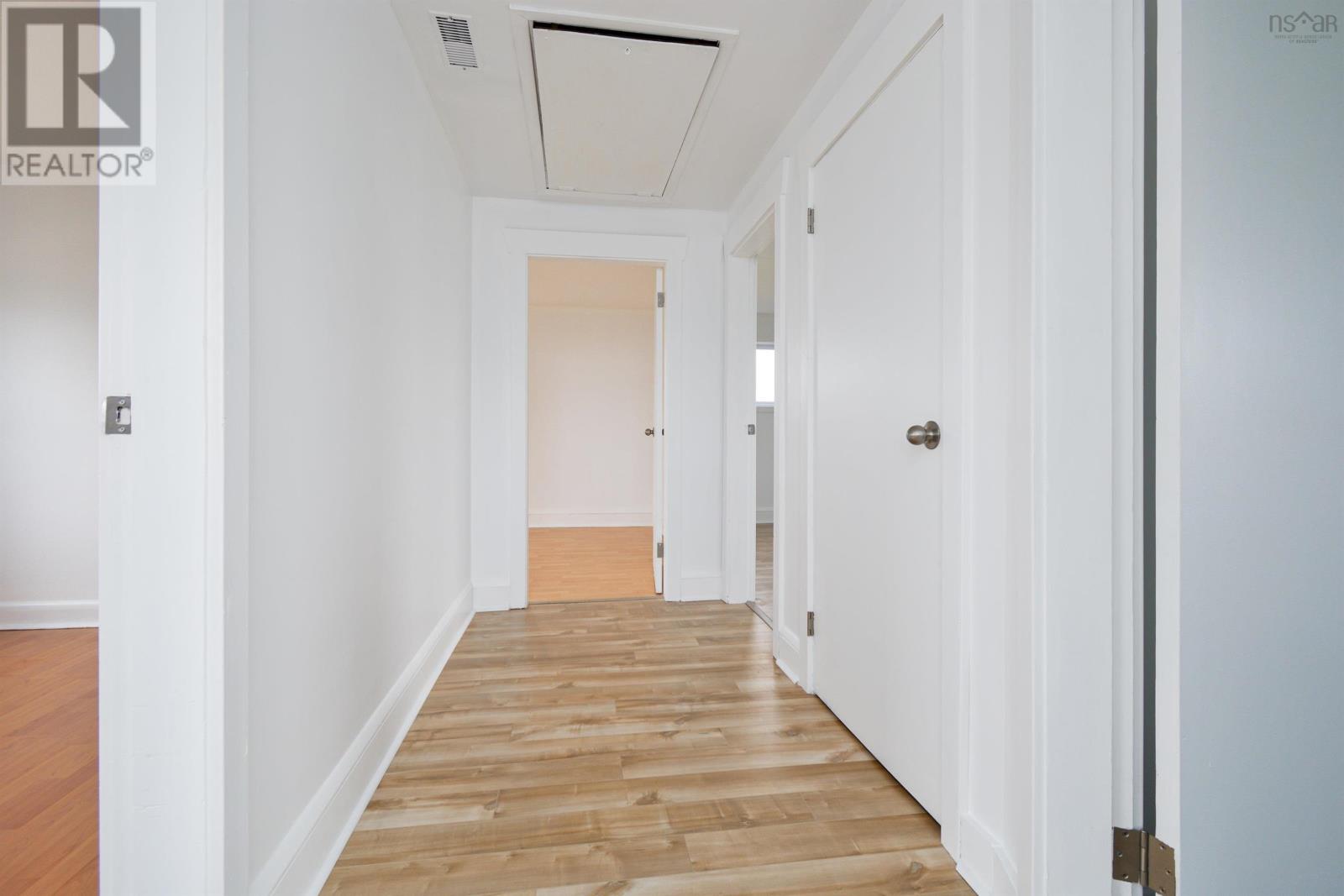 For sale 209 Lorne Street, Sydney, Nova Scotia B1P4H7 202413040