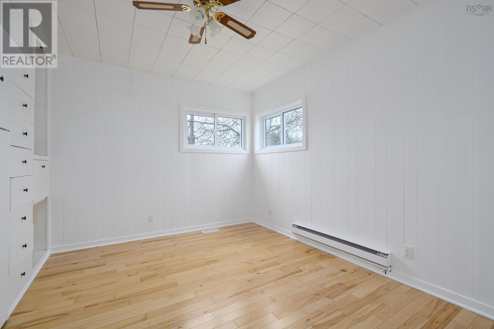 For sale 209 Lorne Street, Sydney, Nova Scotia B1P4H7 202413040