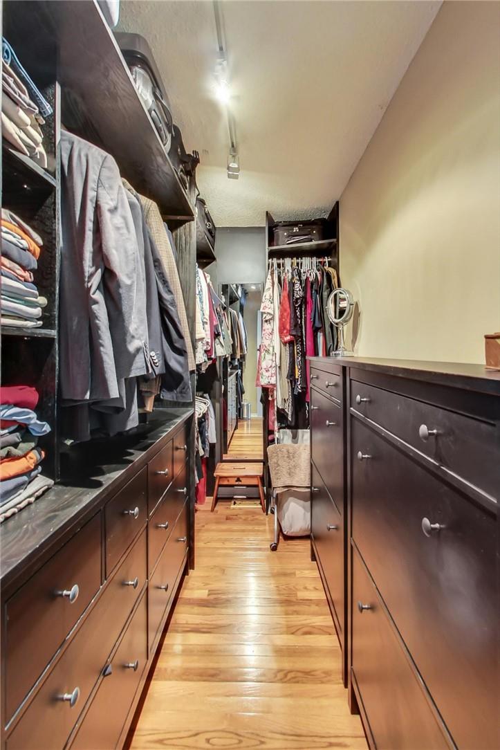 For sale 54 GOLDCREST Drive, Stoney Creek, Ontario L8G4T6 H4198731