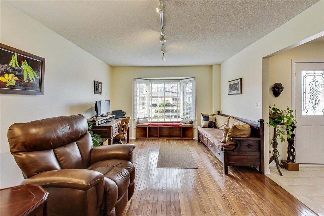 For sale 54 GOLDCREST Drive, Stoney Creek, Ontario L8G4T6 H4198731