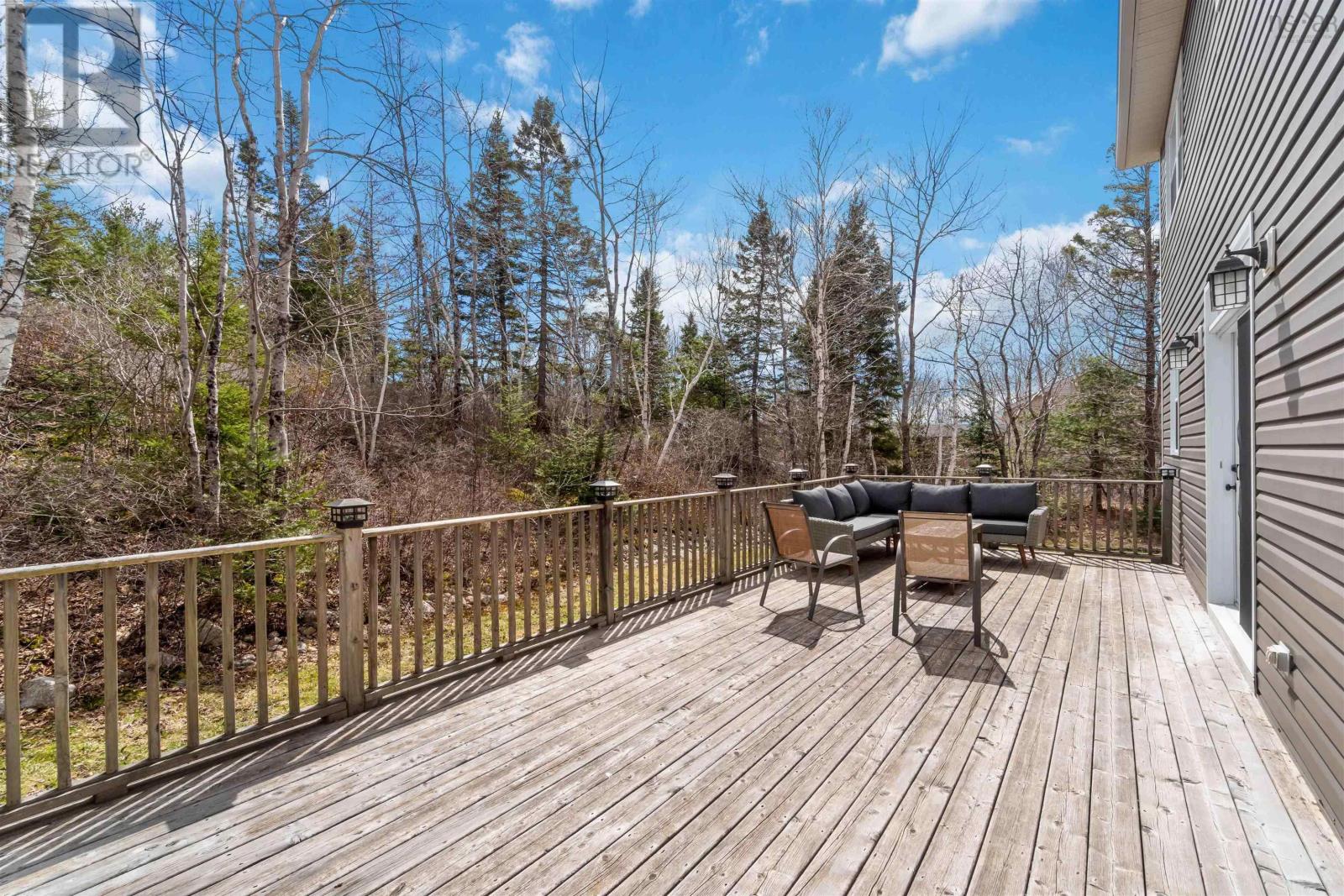 235 Haliburton Crescent, Stillwater Lake, Nova Scotia B3Z1P4 REALTOR.ca
