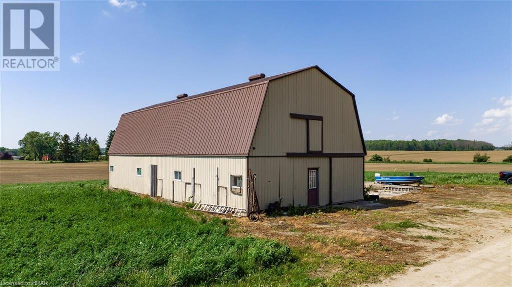 For sale 40282 LONDESBORO Road, Central Huron, Ontario N7A3Y1