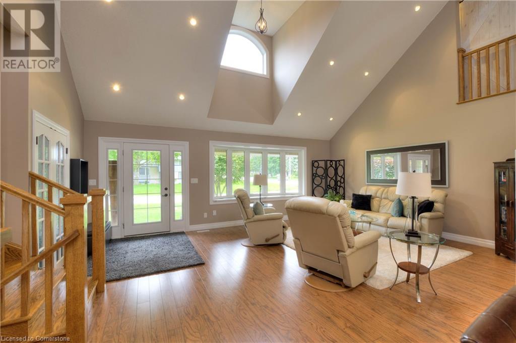 For sale 5 ST ANN Avenue, St. Agatha, Ontario N0B2L0 40597129