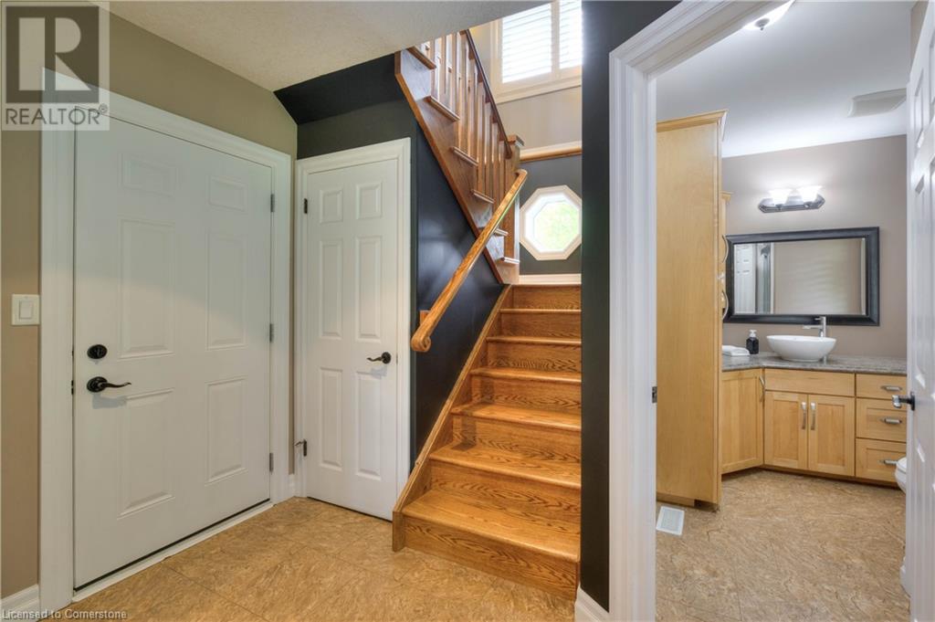 For sale 5 ST ANN Avenue, St. Agatha, Ontario N0B2L0 40597129