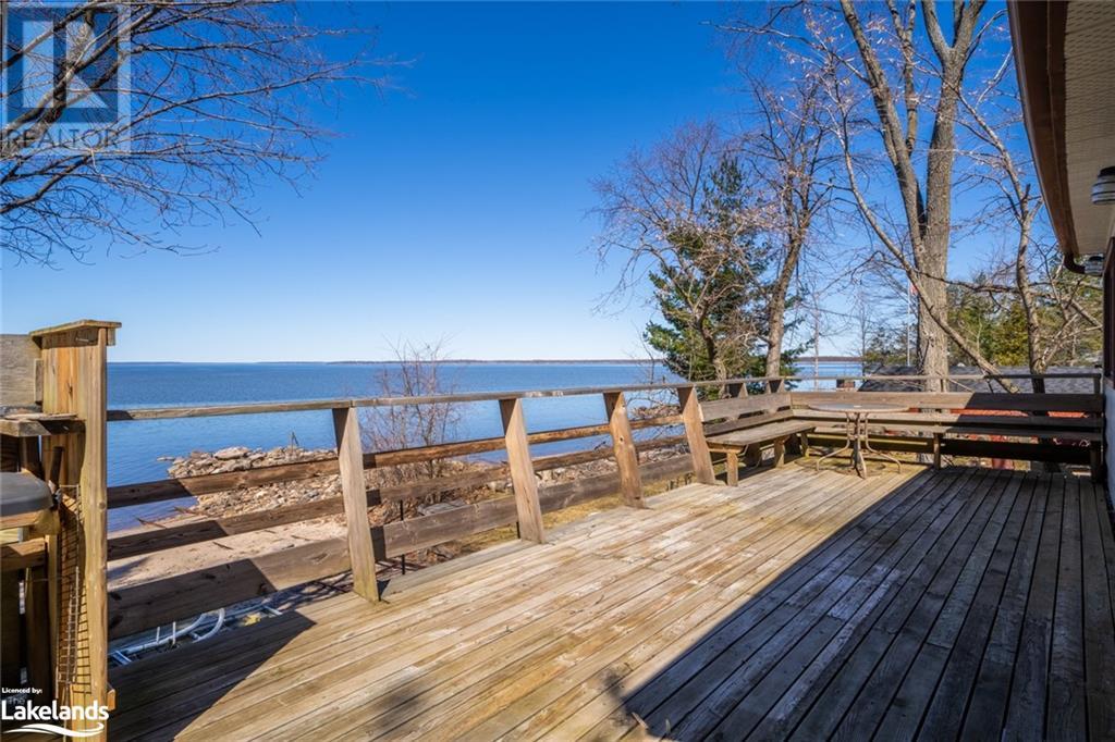 For sale 96 ROBINS POINT Road, Victoria Harbour, Ontario L0K2A0
