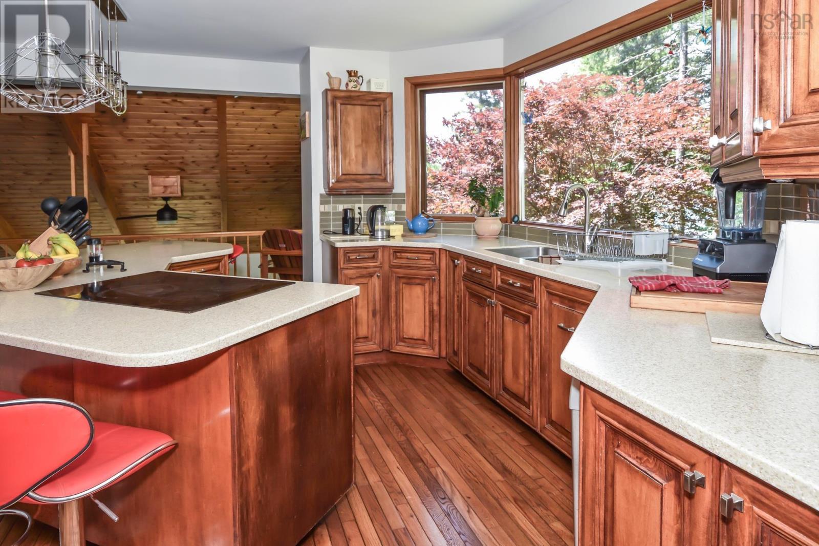 For sale 75 Lakeview Circle, Conquerall Mills, Nova Scotia B4V6A9 202414166 REALTOR.ca