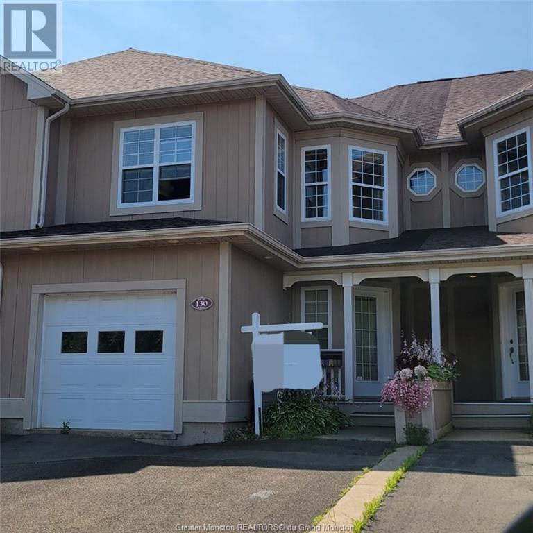À vendre 130 Royal Oaks BLVD, Moncton, NouveauBrunswick E1H3S4