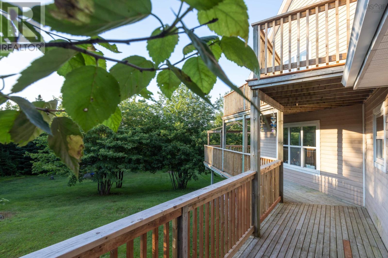 For sale 215 Scotsdale Drive, Musquodoboit Harbour, Nova Scotia B0J2L0