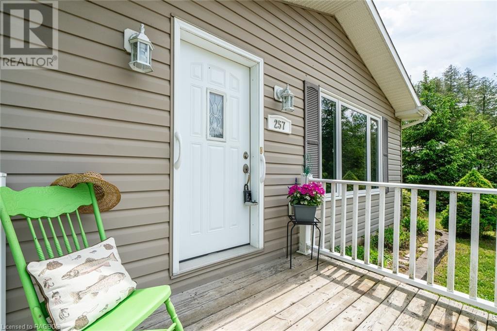 For sale 257 MCCULLOUGH LAKE Drive, Chatsworth (Twp), Ontario N0H2V0