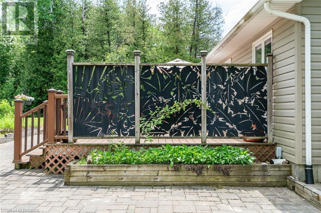 For sale 257 MCCULLOUGH LAKE Drive, Chatsworth (Twp), Ontario N0H2V0