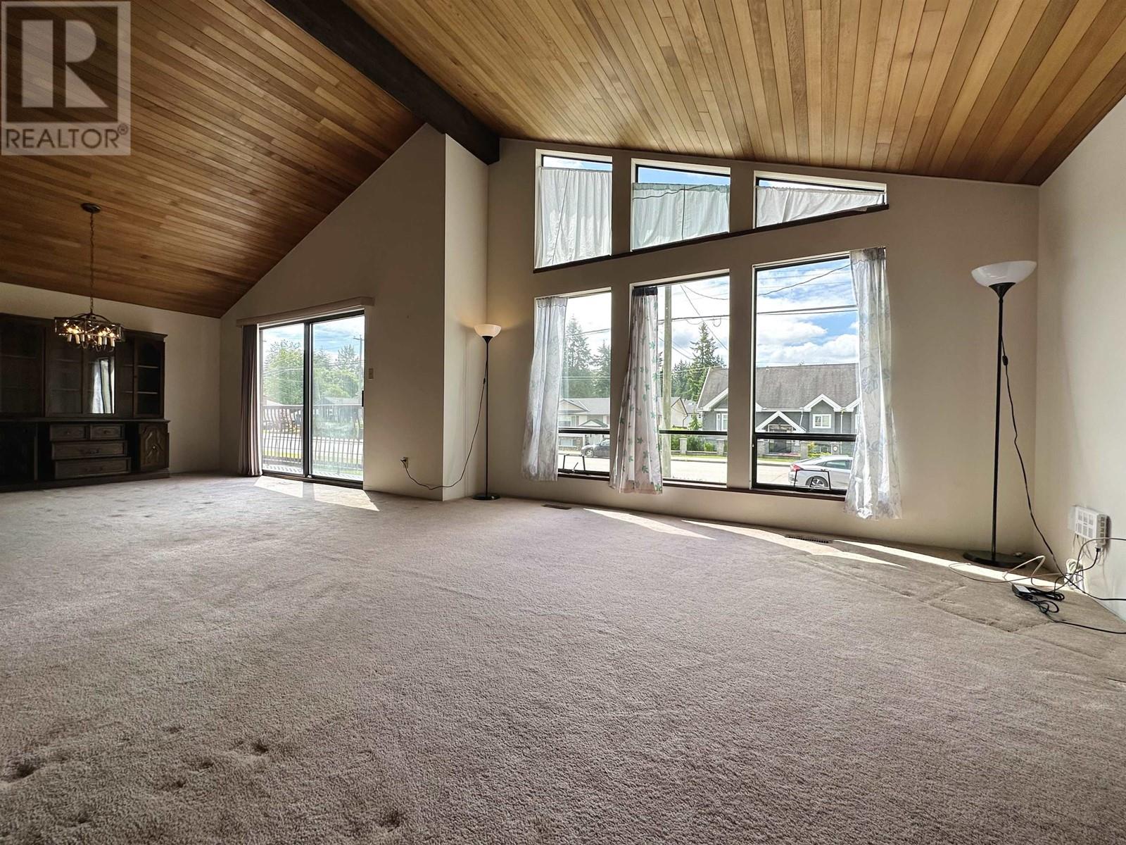 For sale 807 SMITH AVENUE, Coquitlam, British Columbia V3J2X3