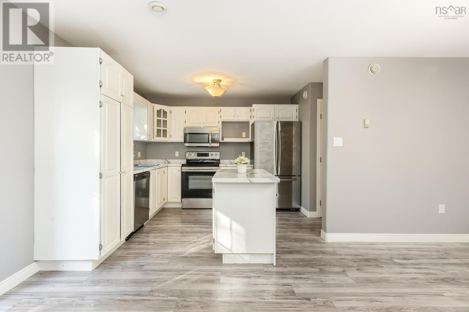 239 Oceanview Drive, Bedford, Nova Scotia B4G4G6 REALTOR.ca