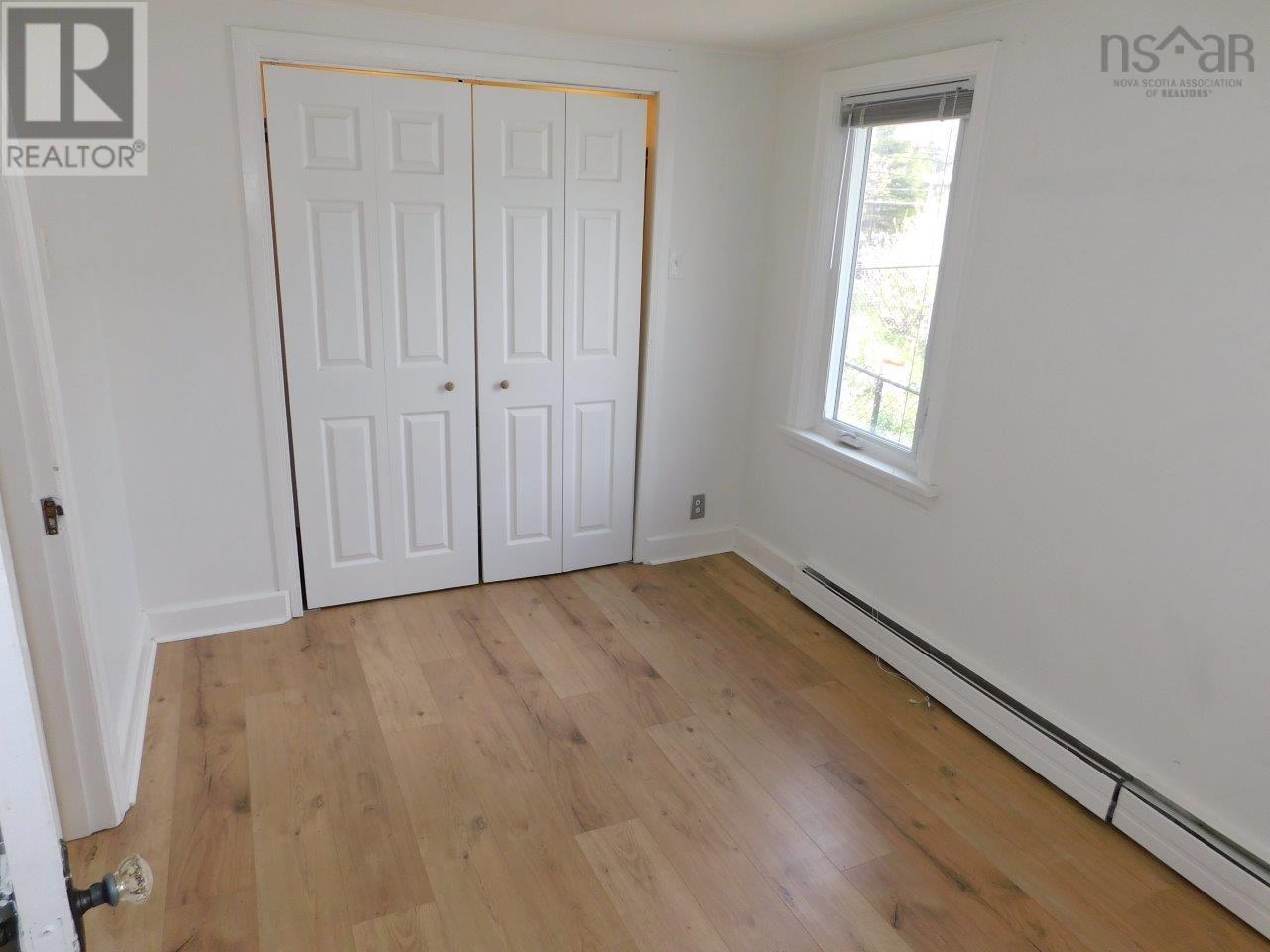 For sale 702 Herring Cove Road, Spryfield, Nova Scotia B3R1Y6