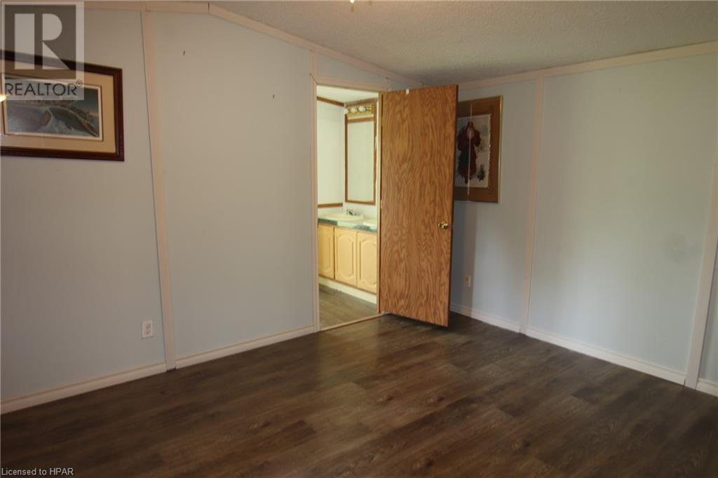 For sale 75049 HENSALL Road Unit 18, Huron East, Ontario N0K1W0