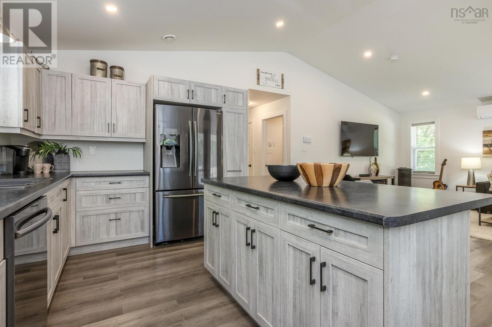 92 Uhlman Point Road, Molega North, Nova Scotia B0T1X0 REALTOR.ca