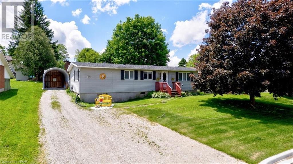 For sale 101 KING Street N, Harriston, Ontario N0G1Z0 40601290
