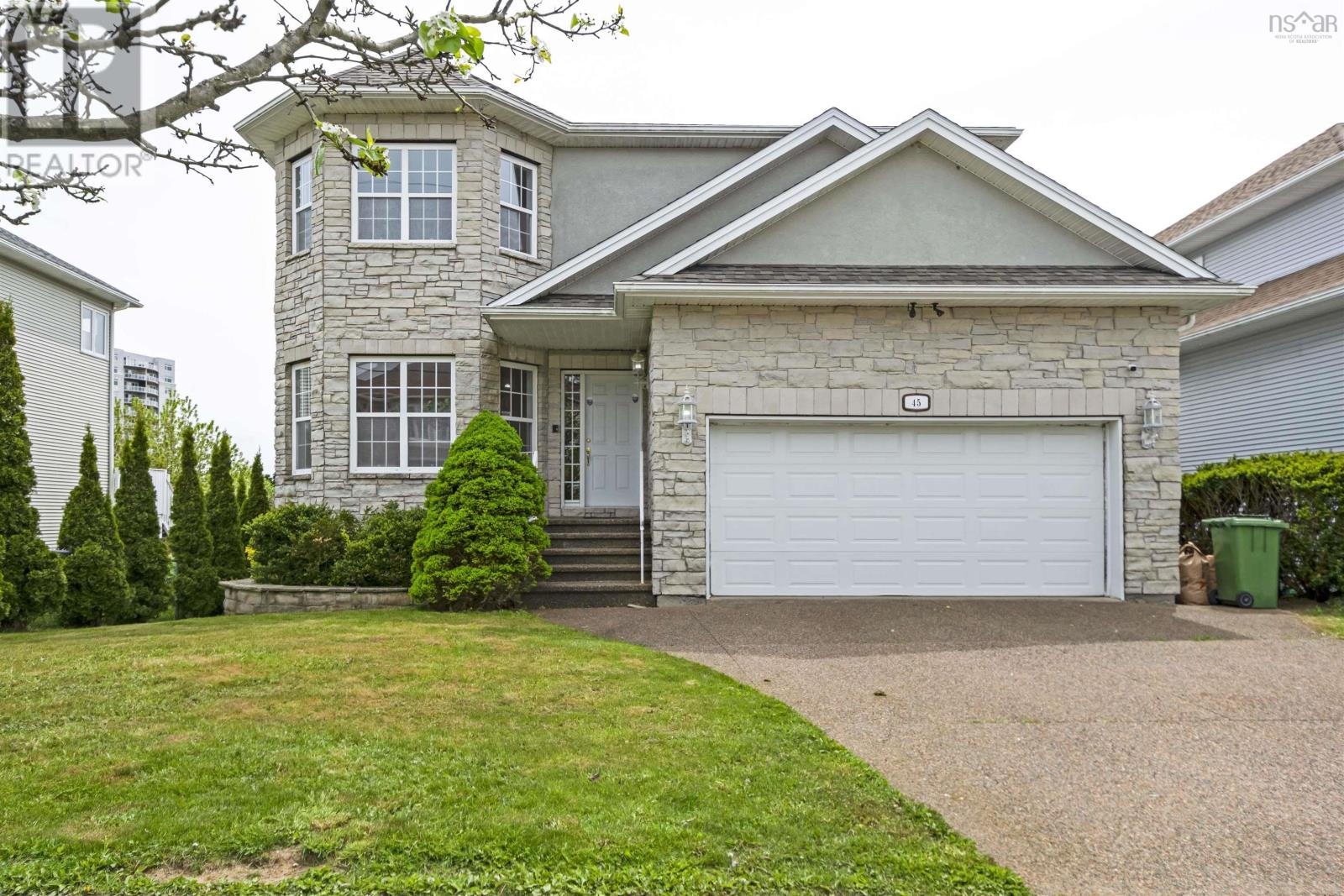 For sale 45 Ridgepark Lane, Halifax NS, Halifax, Nova Scotia B3N3J2