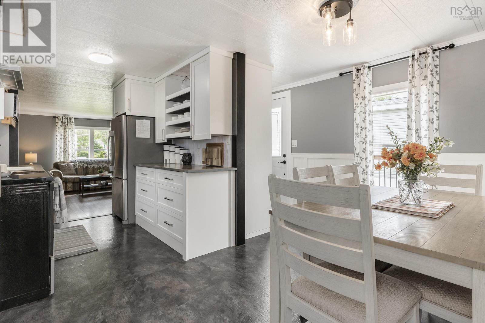 For sale 50 Champlain Avenue, Middle Sackville, Nova Scotia B4E3B2