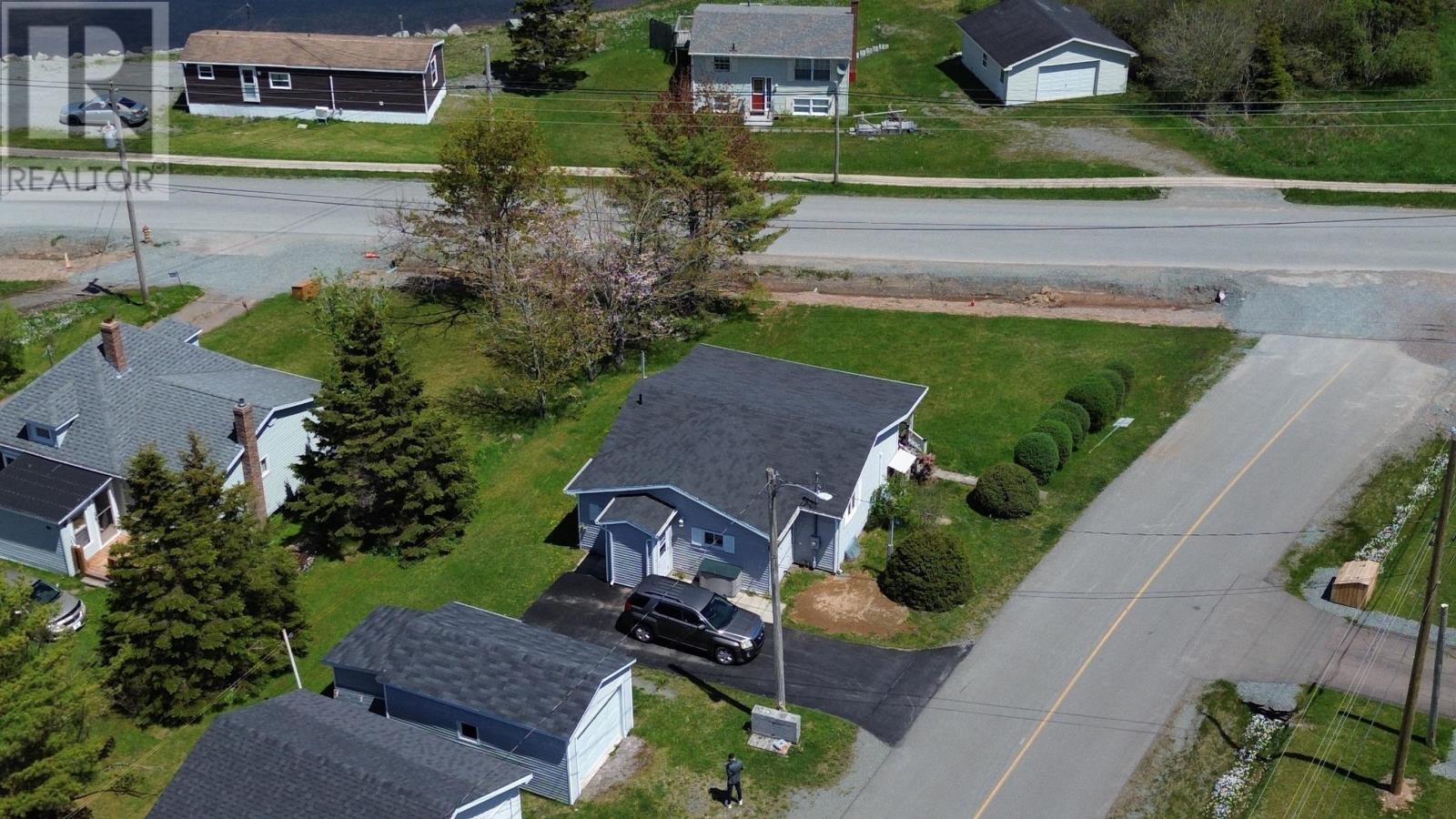 For sale 10 Lakeview Drive, St. Peter's, Nova Scotia B0E3B0