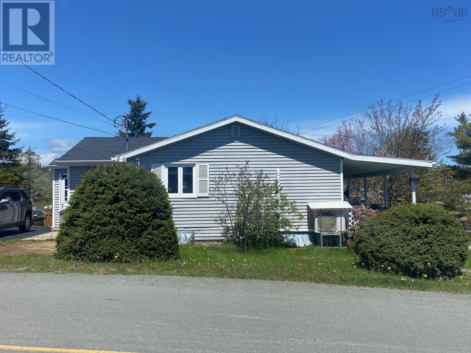 For sale 10 Lakeview Drive, St. Peter's, Nova Scotia B0E3B0