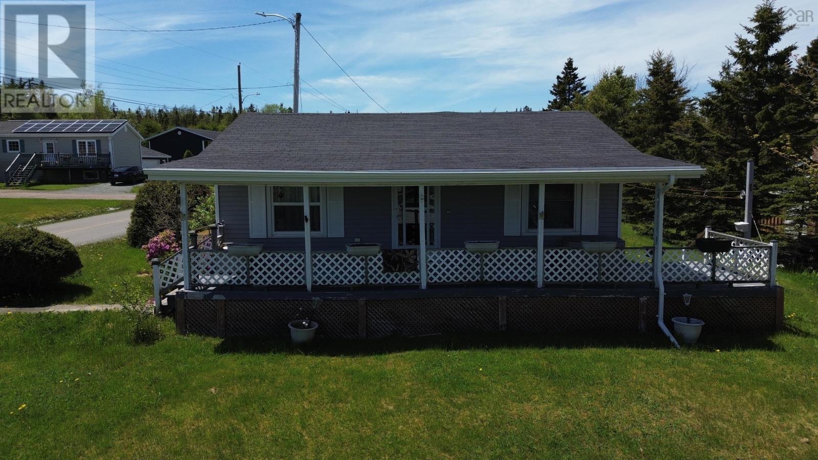 For sale 10 Lakeview Drive, St. Peter's, Nova Scotia B0E3B0