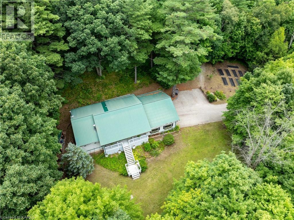 For sale 224 LOWER OAK LEAF Road, Lyndhurst, Ontario K0E1N0 40625853