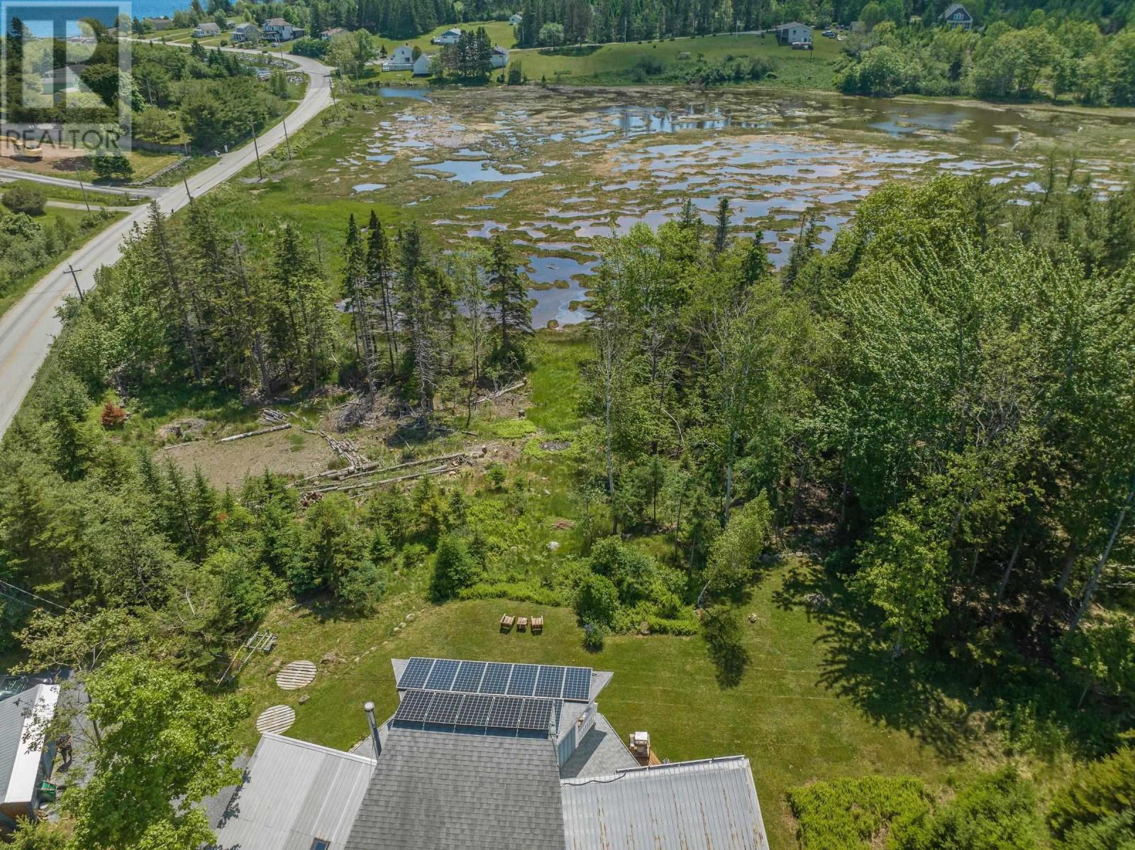 For sale 574 Oakland Road, Indian Point, Nova Scotia B0J2E0