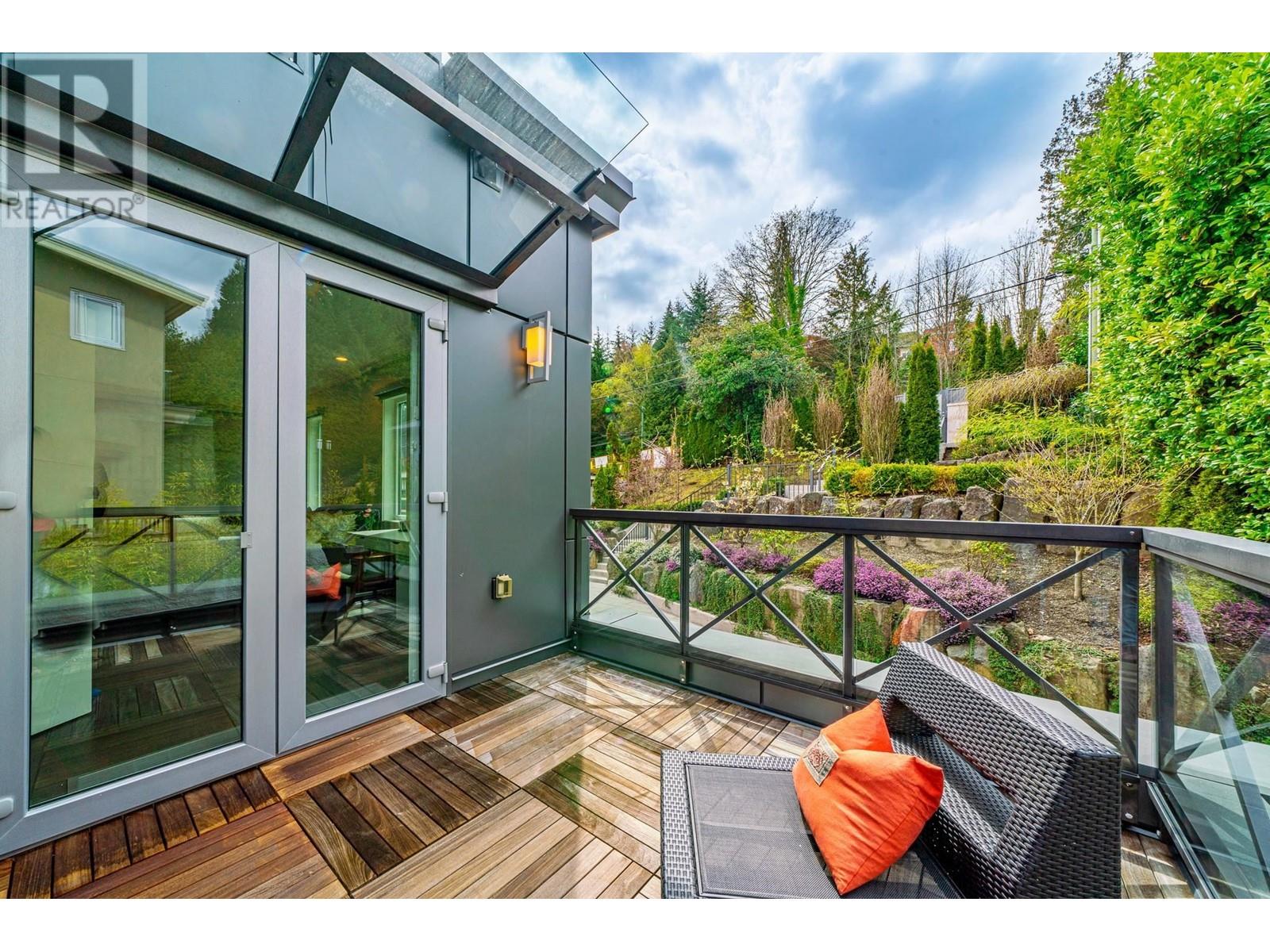 For sale 4350 LOCARNO CRESCENT, Vancouver, British Columbia V6R1G3